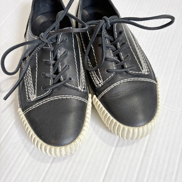 Alexander Wang Perry Low Black Sneakers Black Leather Size 7 Size EU 37 Creeper - Picture 4 of 13